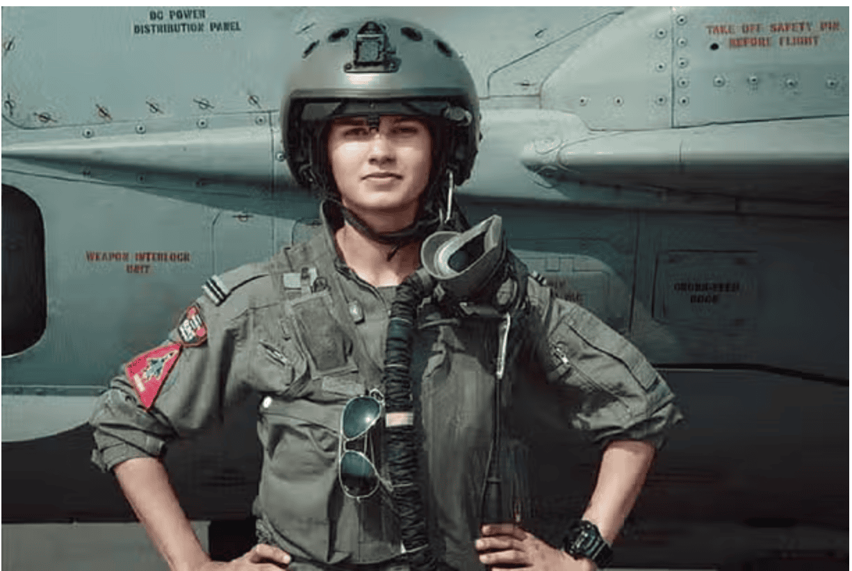 Avani-Chaturvedi-To-Be-First-Female-Fighter-Pilot-To-Take-Part-In-Air-Exercise-Outside-India-06-09-2025_10_43_AM.png