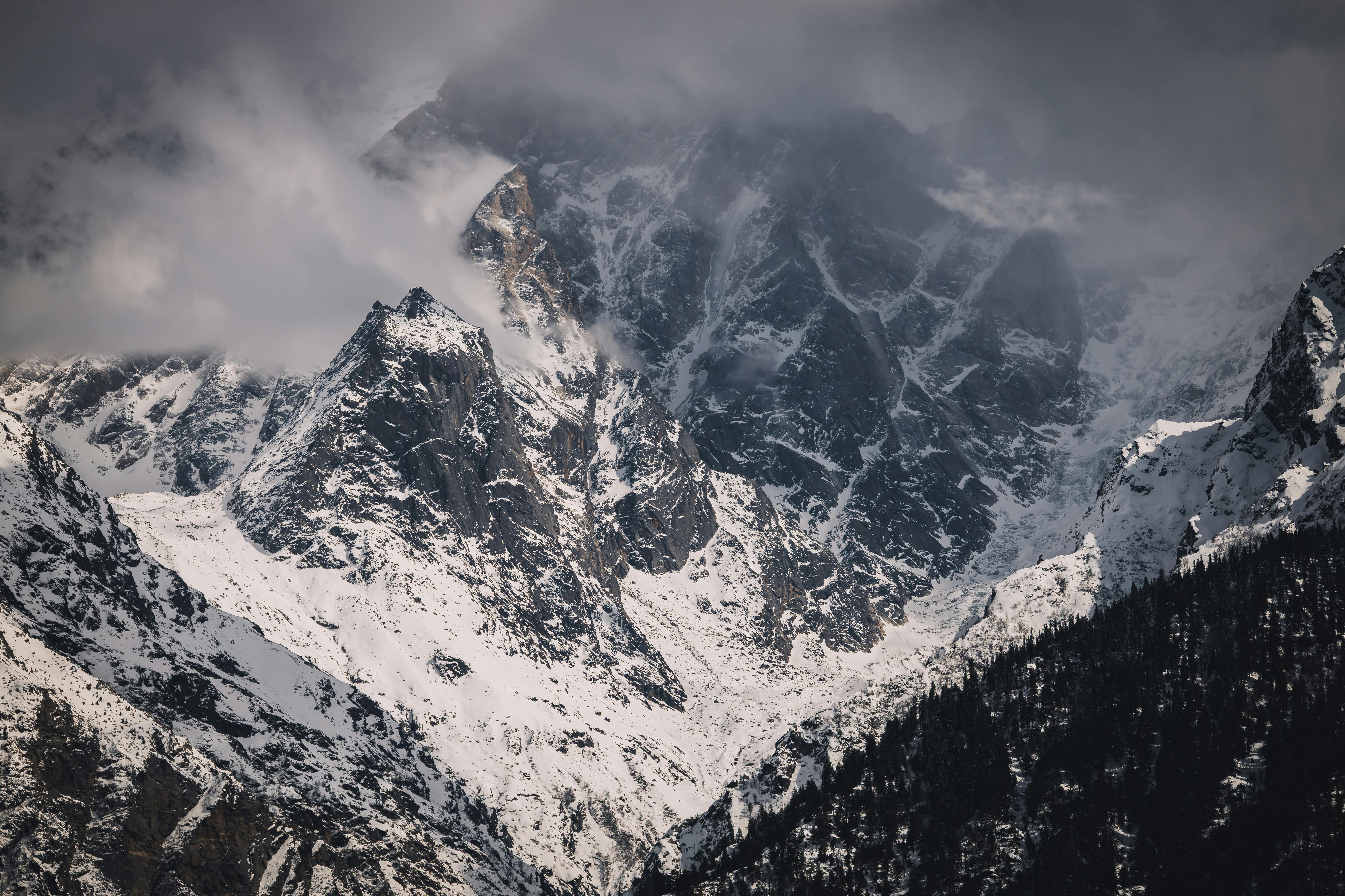 Himalayan peaks.jpg